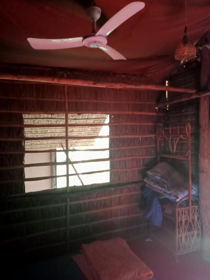 About Sarin Homestay Battambang Eksteriør bilde